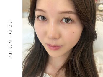 フィズ アイ ビューティ豊橋山田店(fiz)の写真/【口コミ多数☆パリジェンヌ公式サロン】美しい仕上がりに感動！眉毛セットが人気◎[束感/韓国風/ワンホン]