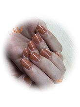 シキ(SIKI)/キャメルのワンカラーネイル