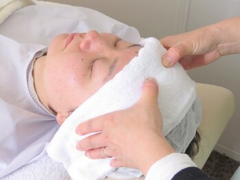 ノエビア ビューティスタジオ 熊本(NOEVIR Beauty Studio)/フェイシァル 蒸しタオル1