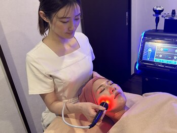 クレアボディ(CREA BODY)の写真/【中顔面短縮小顔】たるみケア/コリ/むくみ等のご要望に◎《シ-クレットフェイシャル60分￥28000→￥5500》