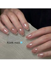 シン(XIINH)/ミラ＋フレンチネイル