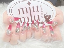 ミュウミュウ(miumiu)/冬×大人可愛いネイル