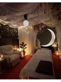 トツキトウカ 2号店 那覇/ヘッドスパ/眼精疲労/自律神経