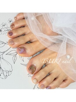 ツキネイル(TSUKI nail)/雪の結晶フットネイル