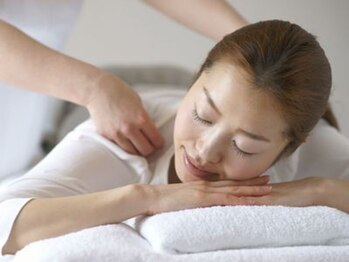 リラクゼーションサロンアンドスクール 樹音/コリ固まったお体にアプローチ