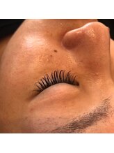 フリルアイビューティ 豊中店(Frill Eye Beauty)/