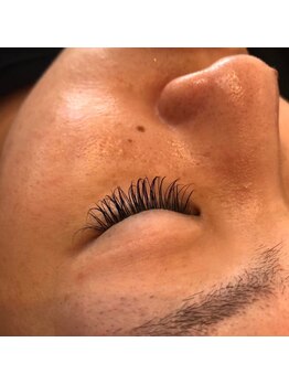 フリルアイビューティ 豊中店(Frill Eye Beauty)/