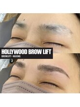 アティランス(ATTIRANCE)/【ハリウッドブロウリフト】