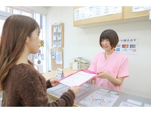 新越谷駅前鍼灸整骨院/明るく親切にお迎えいたします♪