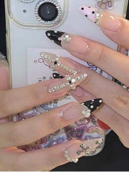 ゼレア(ZELAIR)の写真/持ち込みOK★絶妙ニュアンスも再現！豊富なパーツ×センス光る手描きアートで、周りと差がつく指先に◎