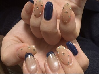 エスネイルサロン(S Nail Salon)の写真/【22時まで】フォルムに自信あり♪オフィスOKなシンプルデザインはお任せ!営業時間が長く、忙しい方にも◎