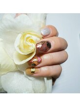 リラクゼーションエステハウス リンレイ(RINREI)/春花びらクリアネイル