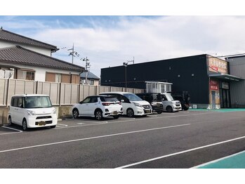 弁慶はりきゅう整骨院 大津市整骨院/駐車場多数あります！