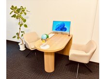 えのもと美容整体院の雰囲気（【内観】開放感があり、光差し込む広々空間♪）