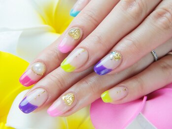 アンジュ(Nailsalon Homesalon Ange)/つけ放題￥7350