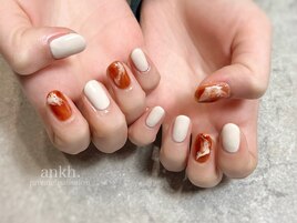 オレンジブラウン
