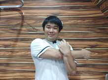 岡本駅前整骨院/肩のストレッチ