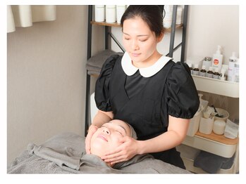 オトサロン(Otosalon)/シミ・たるみケアに◎