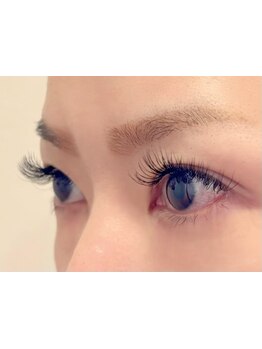 ボリュームのある目元にしたい