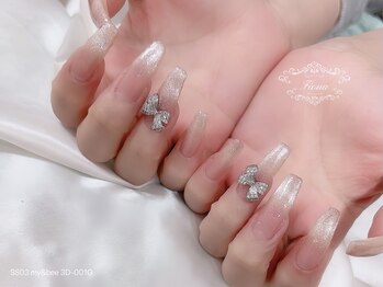 フィオナ 大久保店(Fiona)/マグネットフレンチ×リボン