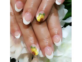 ひまわりネイル