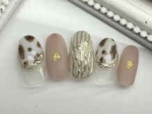 ネイリッシュサロン エー(Nailish Salon A)/牛柄ニュアンスネイル