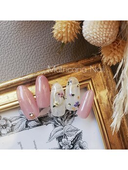 マトリカリア ネイルアンドビューティー(Matricaria)/定額デザインネイル