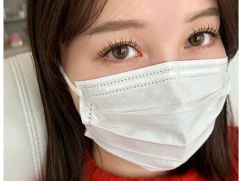 フィズ アイ ビューティ豊橋山田店(fiz)/マツエク｜フラットラッシュ