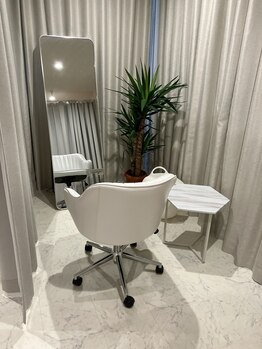 エオラ(AORA)/AORA