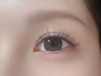 美曜日の写真/カラーの種類も豊富にご用意◎イベントや季節に合わせて、目元も華やかに☆お好みに合わせてご提案‥♪
