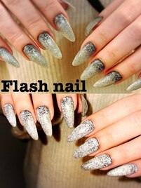 フラッシュネイル