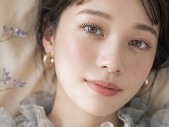 ザビー(THE B)の写真/*今話題のパリエク*で”長さ/カール/太さ”を考慮したオーダー施術で満足度◎