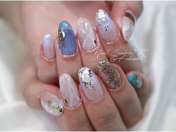 ネイルサロン R/スタイリングコース