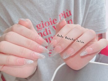 アンアンビューティーサロン(AnAn Beauty Salon)/グラデーションネイル