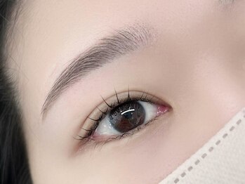 シーンスタジオ 原宿店(SSIN STUDIO)の写真/同時施術のSETメニューで一気に美しく魅力的な印象へ！【眉毛/パリジェンヌ/まつ毛パーマ専門サロン】