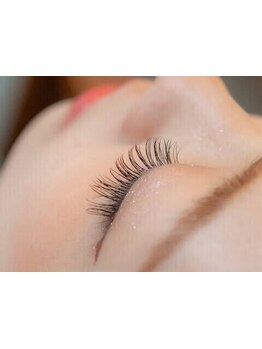 ボリュームのある目元にしたい