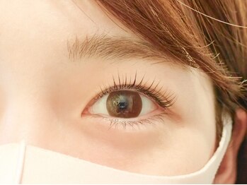 アイラッシュTOKYO 所沢の写真/人気のダメージレスパーマのケラチンラッシュリフト☆ケラチンをまつ毛に浸透さハリ・コシ・ツヤＵＰ！