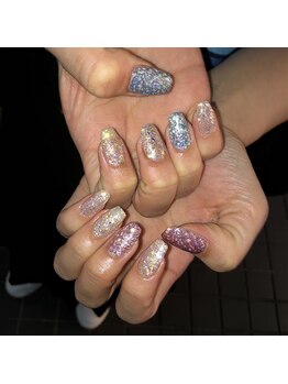 グラマラス アンジェアイ 荻窪店(glamourous ange eye)/キラキララメネイル