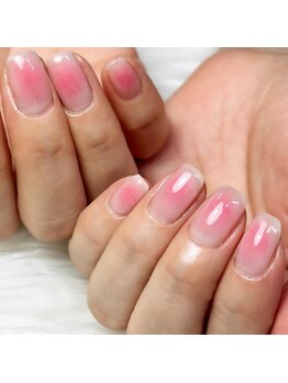 かわいいチークネイル