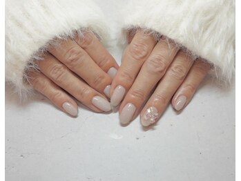 イユ ド ラペ(Yeux de LAPAIX)/クリスマスネイル♪