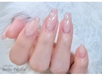 ベルペティーユ(Belle Petille)/ピンクミラーで上品な指先に♪