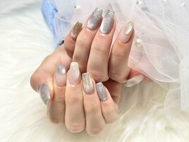 きゅるきゅるマグネット