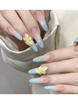 クイーンネイル 新宿(Queen nail)/長さ出し　持ち込みデザイン