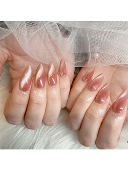 ぴょんぴょんネイル 岐阜駅前店の写真/普通のワンカラーじゃ物足りないっ！【マグネットネイル¥2980/フラッシュネイル¥3530】キラキラが可愛い♪