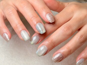 グロスネイル(gloss nail)/ジェル/マグネット/フラッシュ