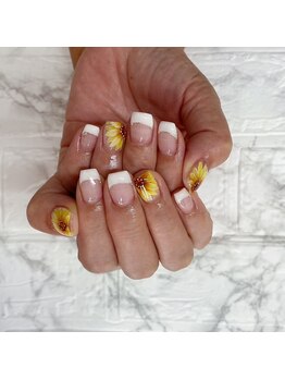 向日葵ネイル