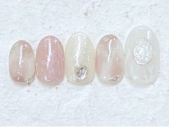 ネイルビート(NAIL BEAT)/ブローチ ニュアンス