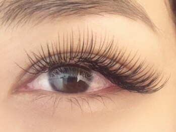 クチュールラッシュ バイ アイマジック 渋谷店(COUTURE LASH by eye majic)/Shieryyさんデザイン