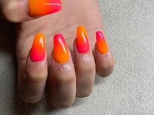 ネイルサロン フィフスアベニュー(Fifth Avenue)/ネオンカラー