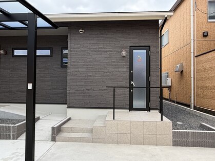 カイロプラクティック楓 富州原店の写真